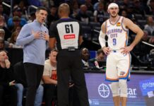 Alex Caruso draws technical for swatting ball with his shoe