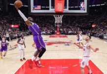 LeBron James’ 6 dunks vs. Rockets key Lakers’ 7th straight win