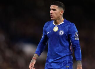 Transfer rumors, news: Chelsea want to extend Fernández amid PSG, Madrid interest