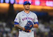 Sean Manaea to start season in bullpen as Mets set 5-man rotation