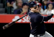 Catcher Roberto Perez, 37, retires after 10 MLB seasons