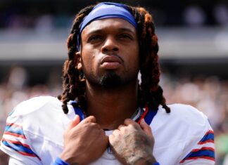 Bills re-sign Damar Hamlin to one-year contract