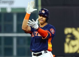 Astros SS Jeremy Peña (finger) back after missing Opening Day