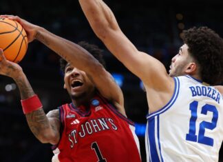 Men’s March Madness Live Tracker: Updates from every Sweet 16 game on Friday