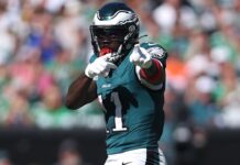 Patriots’ Mike Vrabel doesn’t dismiss A.J. Brown trade talk