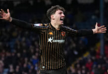 Lewis Koumas scores another winner as Premier League promotion hopes boosted