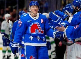 Avs’ Nathan MacKinnon first to reach 50 goals this season