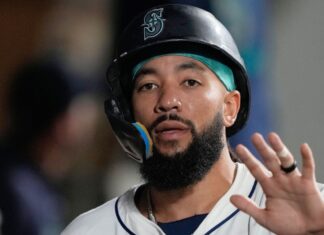 Mariners activate J.P. Crawford (shoulder) ahead of Angels series