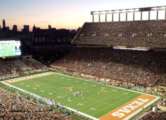 Arch Manning’s 2026 stats through three games Darrell K Royal-Texas Memorial Stadium at night during a game