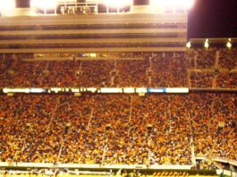 How to watch Texas at Tennessee: channel, radio, and kickoff Neyland Stadium in Knoxville at night